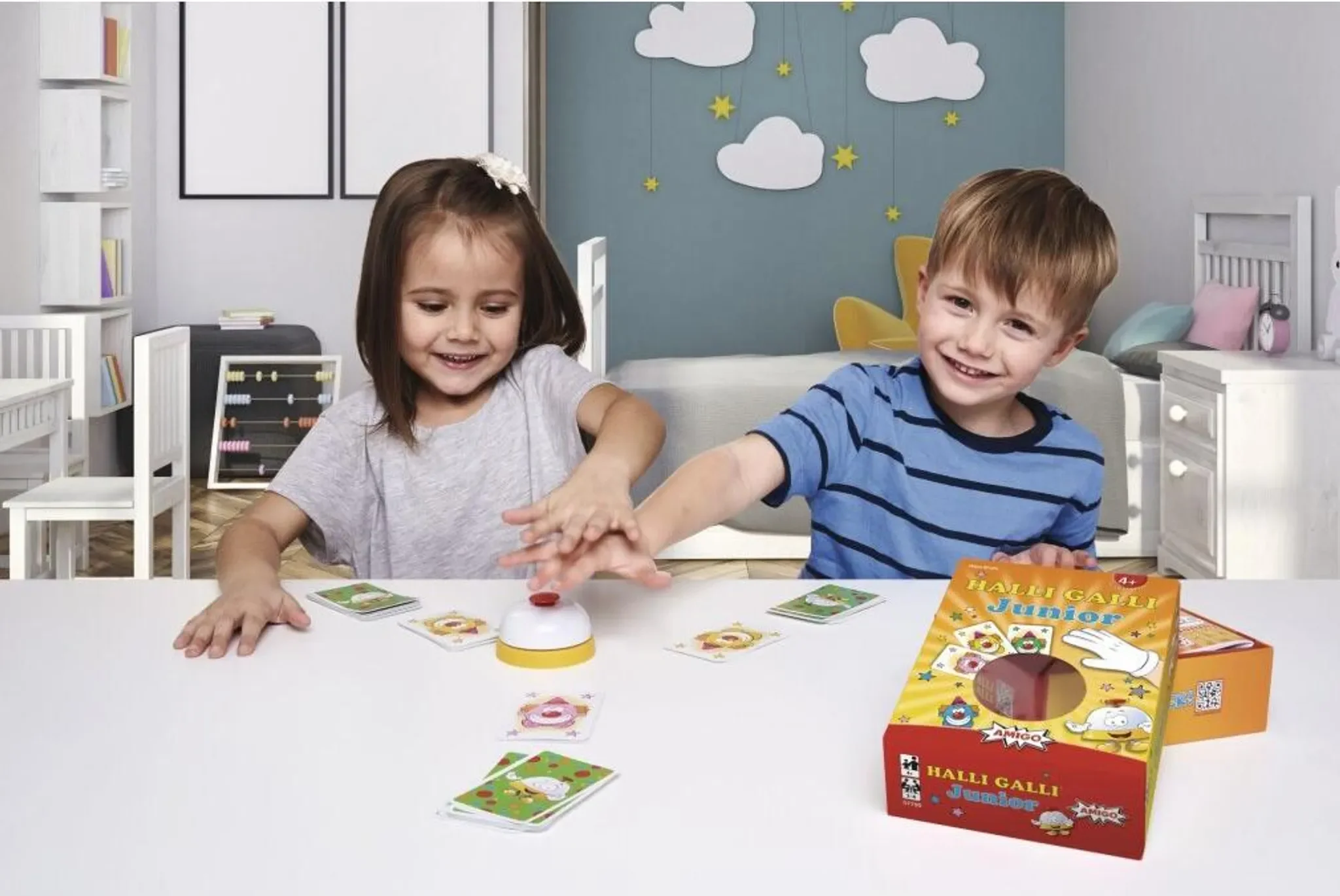 Halli Galli Junior – Kartenspiel mit Glocke ab 4 Jahren